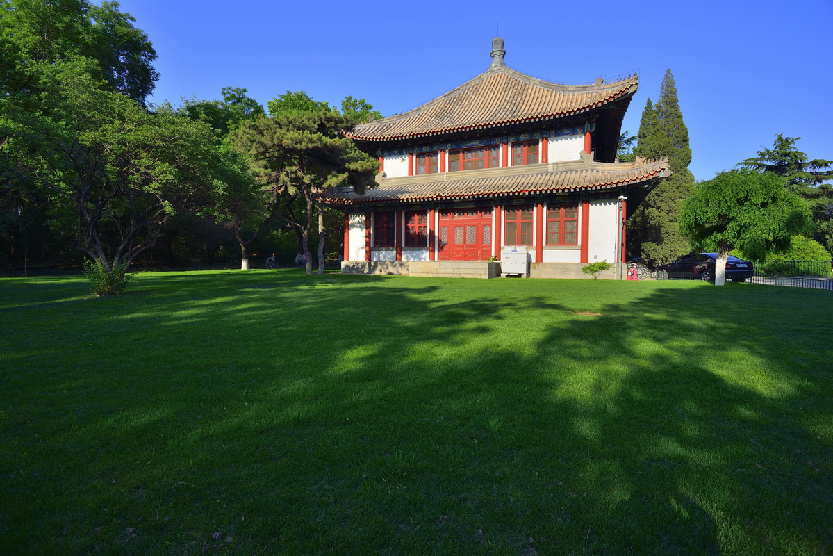 美丽的北京大学校园