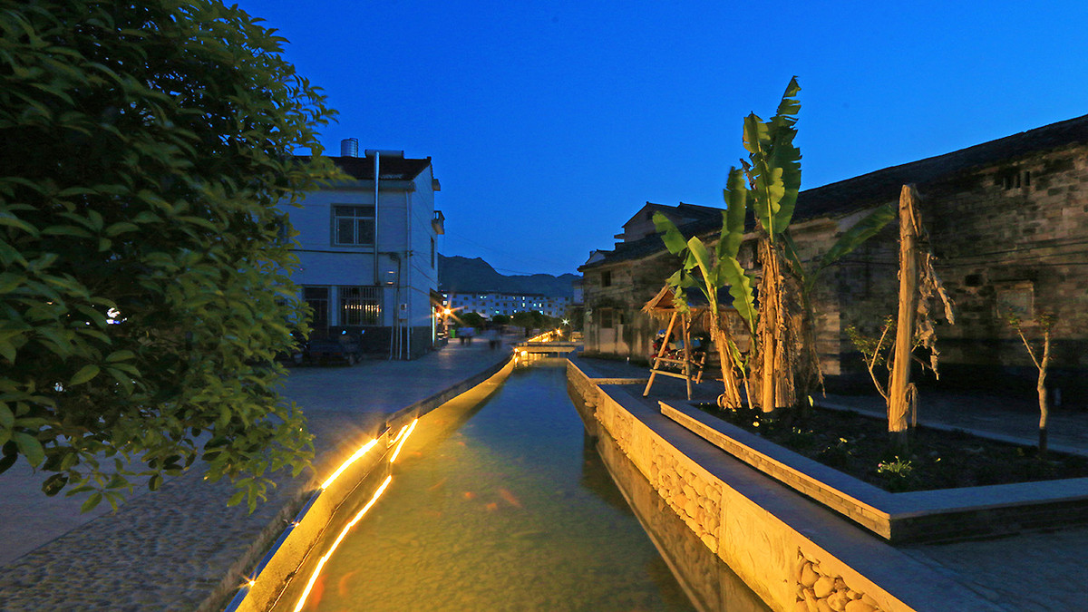 浙江后岸村夜景