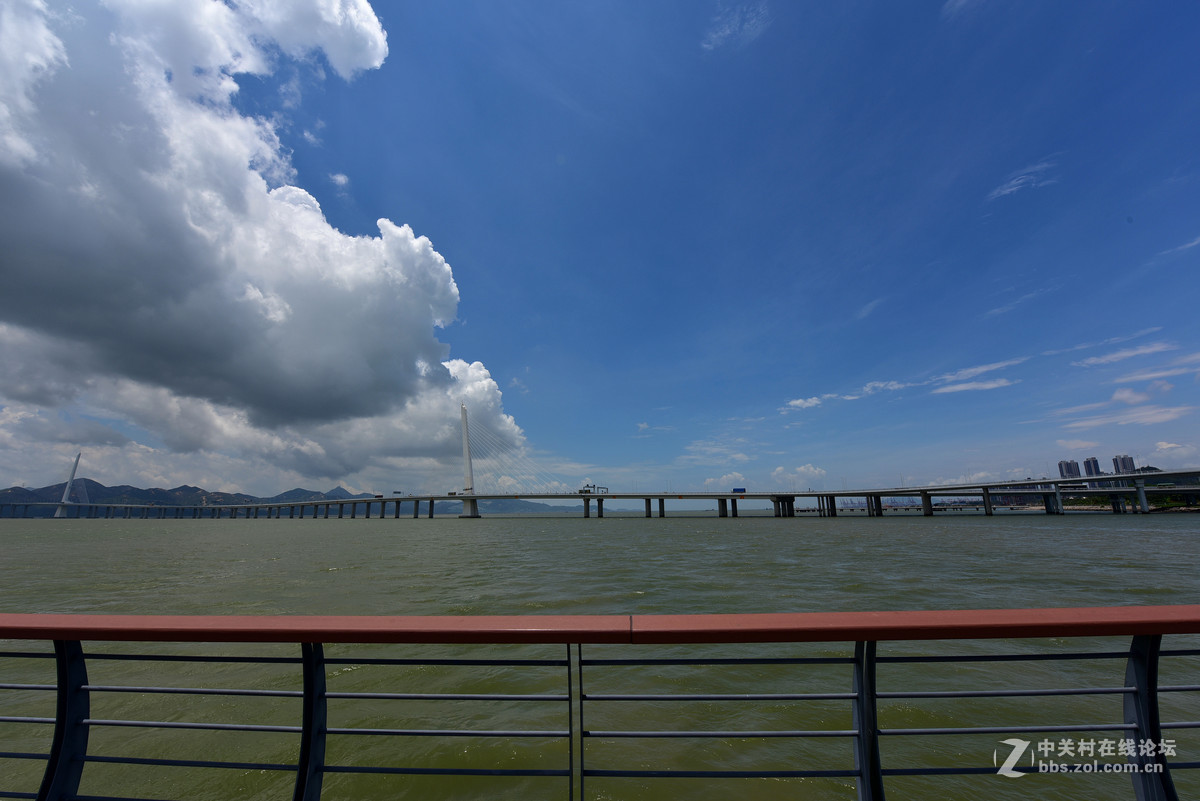 深圳湾海滨栈道风光