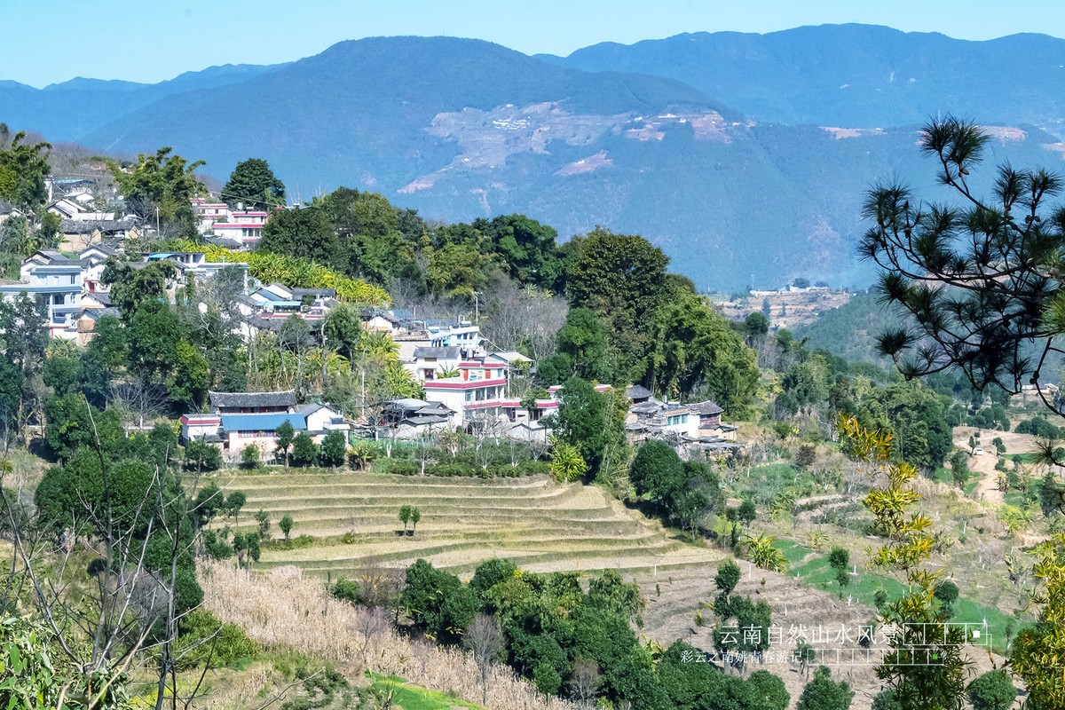 云南省临沧市凤庆县大寺乡自然风光山水风景姚青春游记