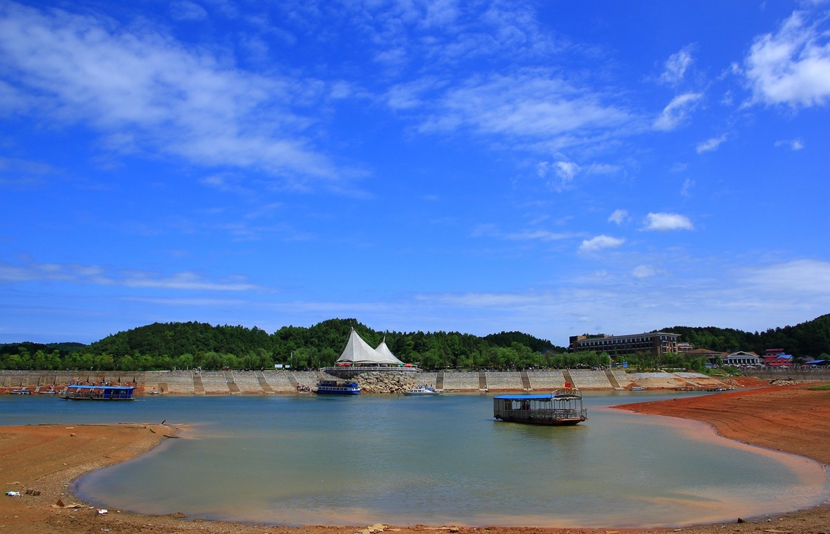 湘乡水府庙胜境白鹭岛