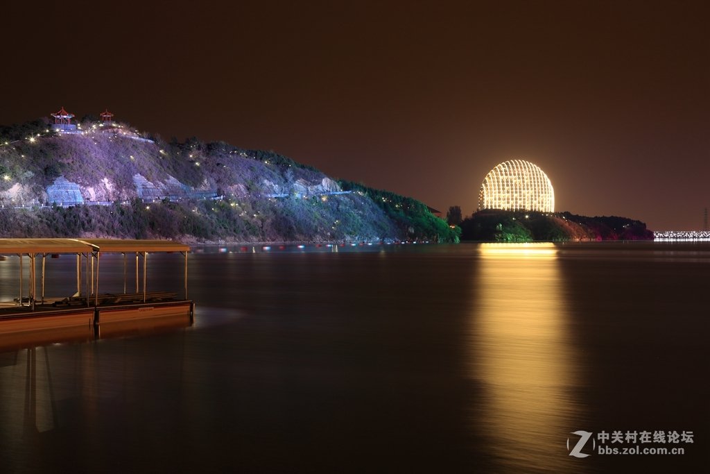 嘉年华期间的雁栖湖夜景