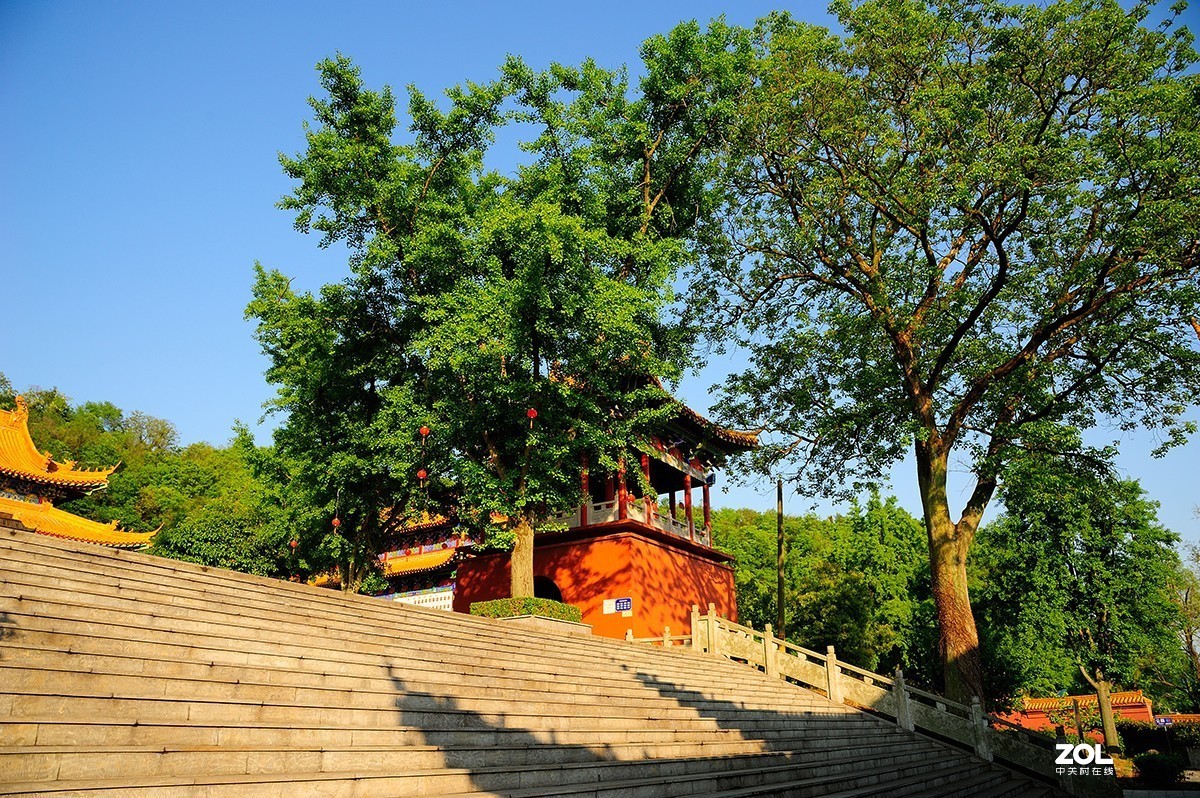 南京灵岩寺