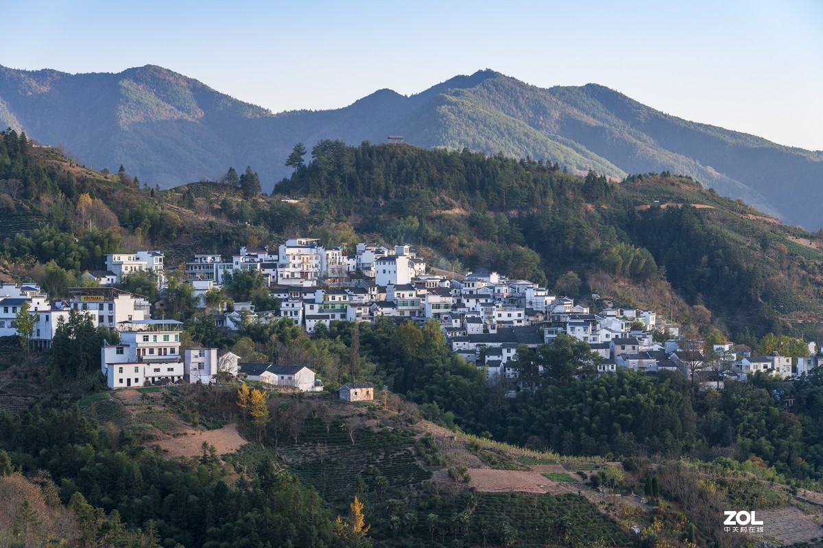 皖南坡山村一