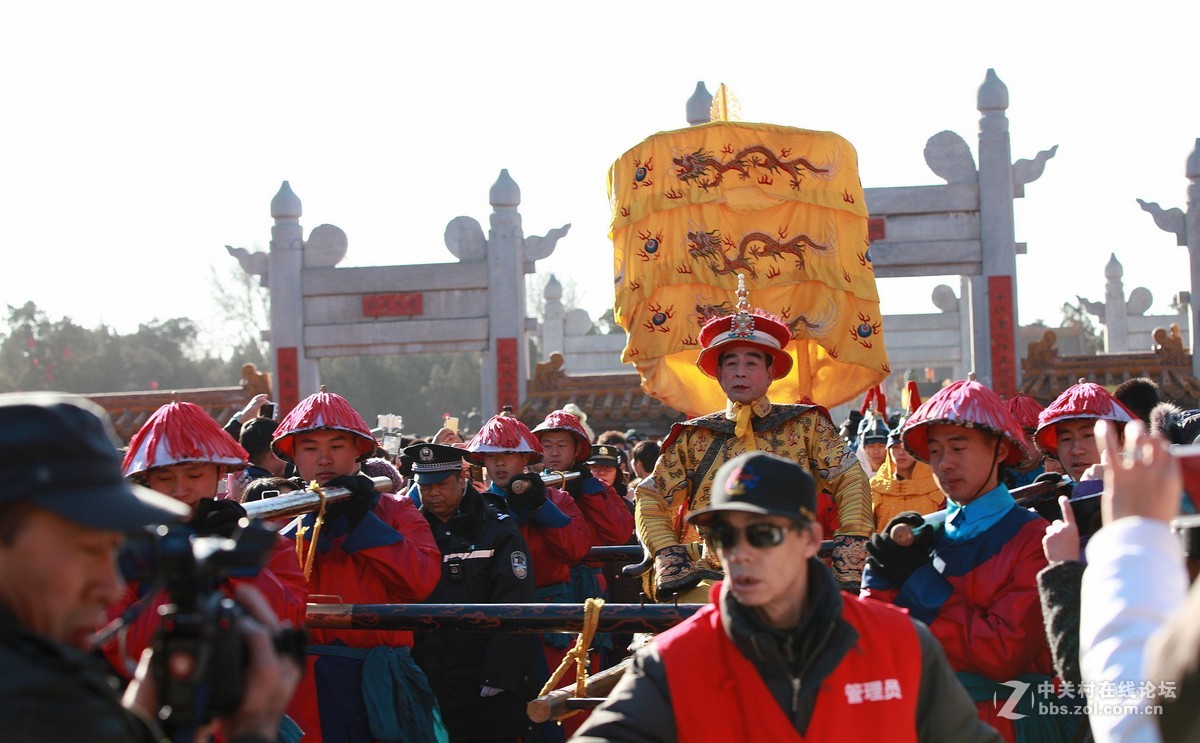 地坛庙会上的皇帝祭祀仪式