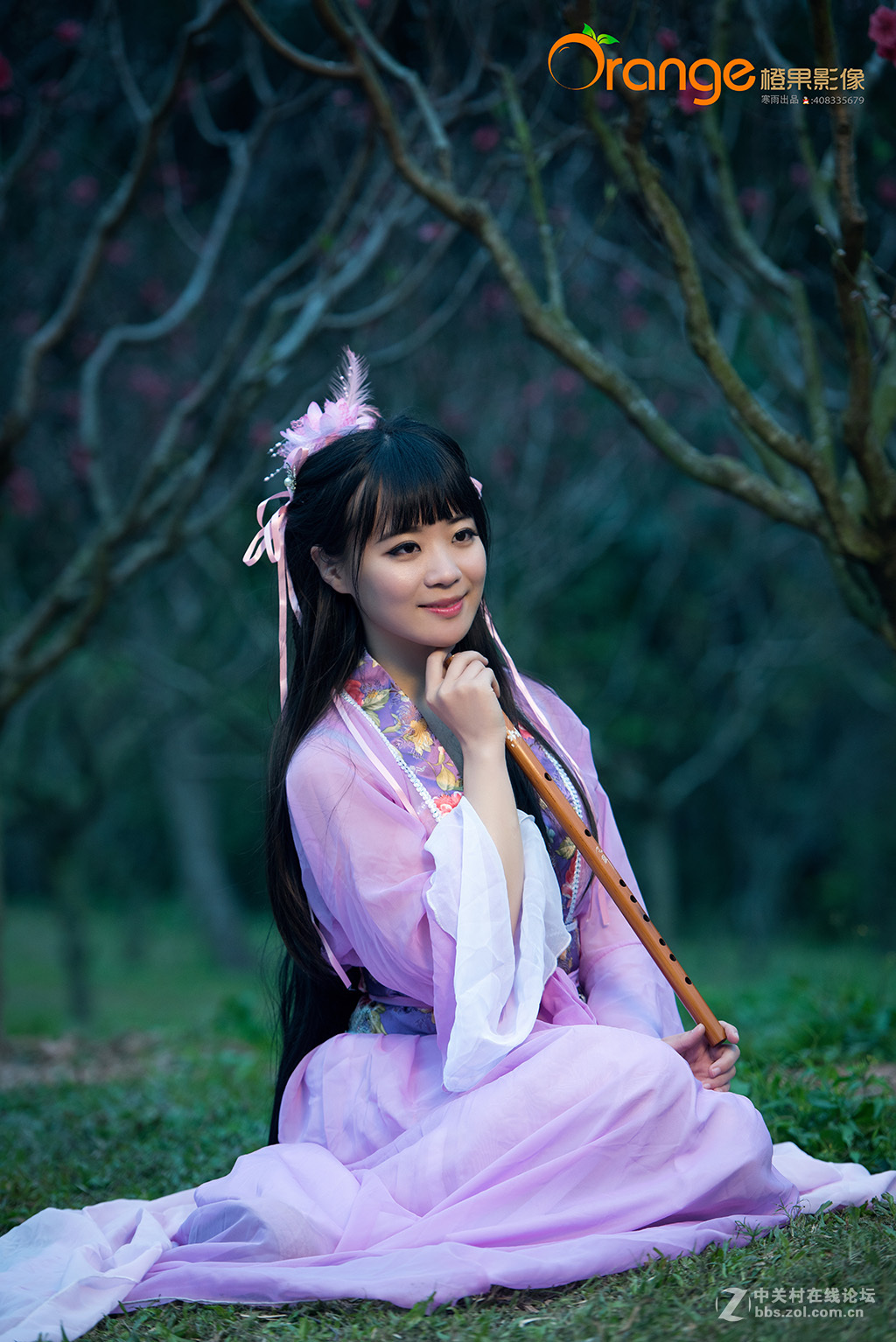 莲花山桃花古装人像