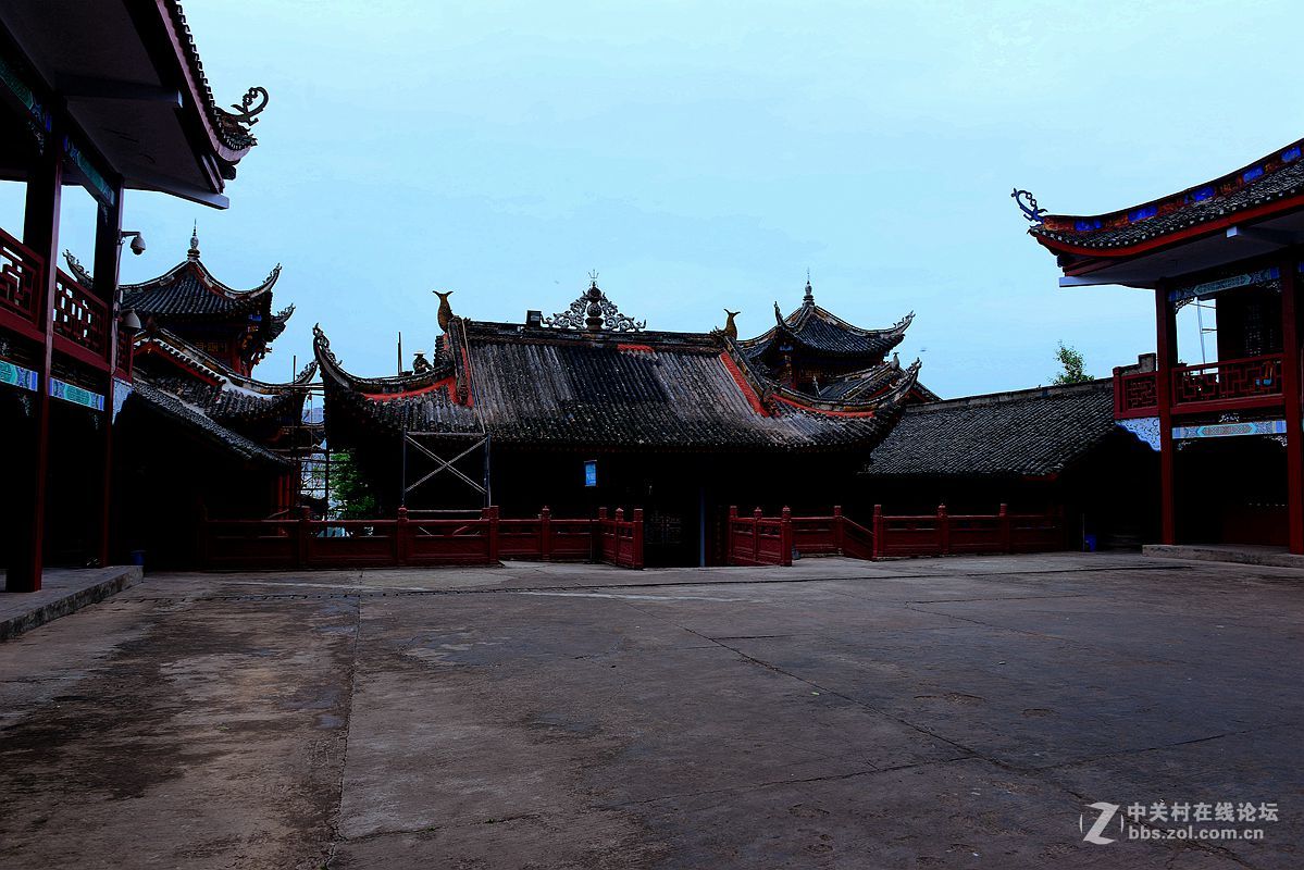 一组再游南充清泉寺风景去上海论坛学习取经