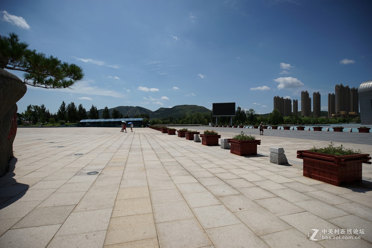 葫芦岛国际和平广场