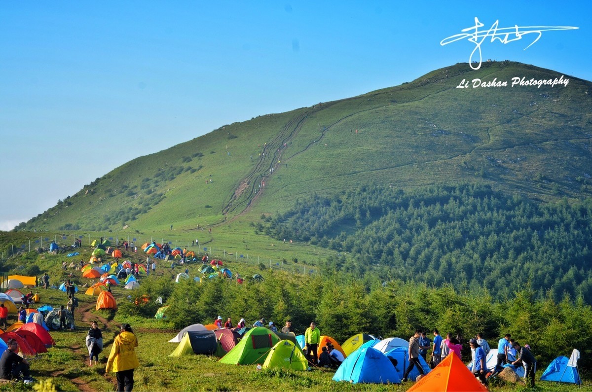 北京海坨山露营云海星空山就在那里