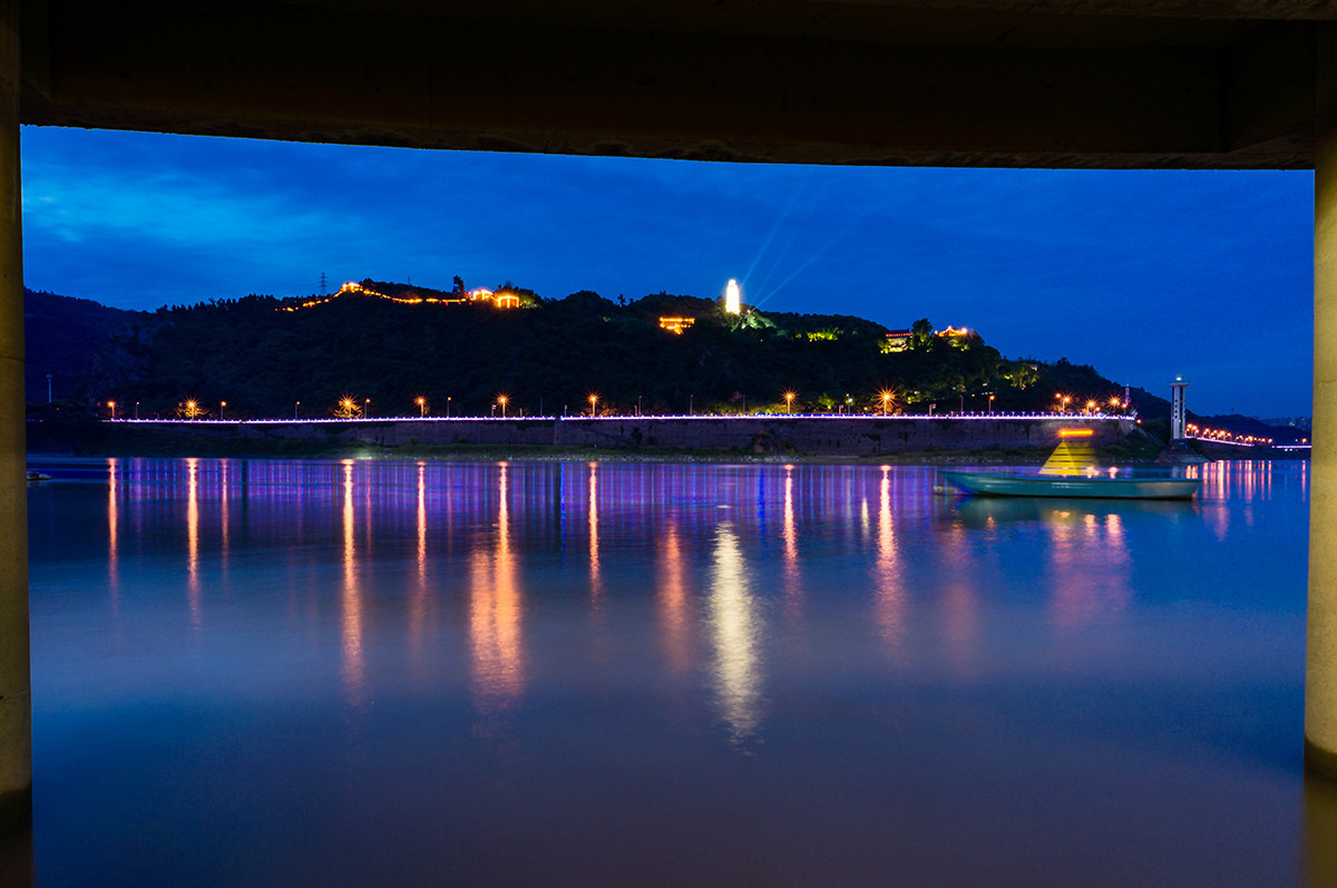 宜宾合江门夜景