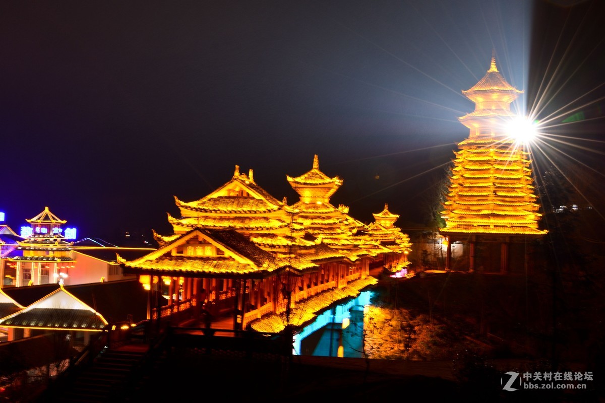 侗乡黎平南泉山文化广场夜景