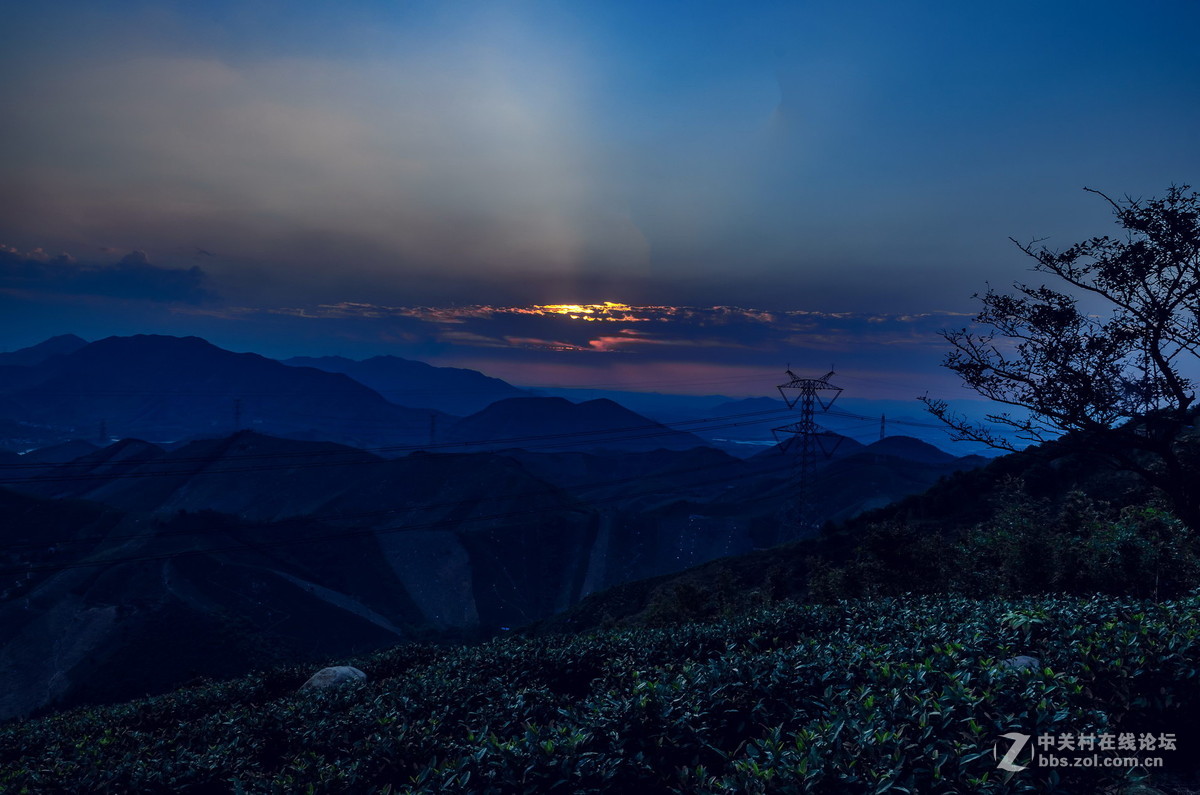 霞幕山落日