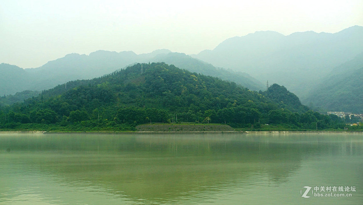 都江堰的远山近水