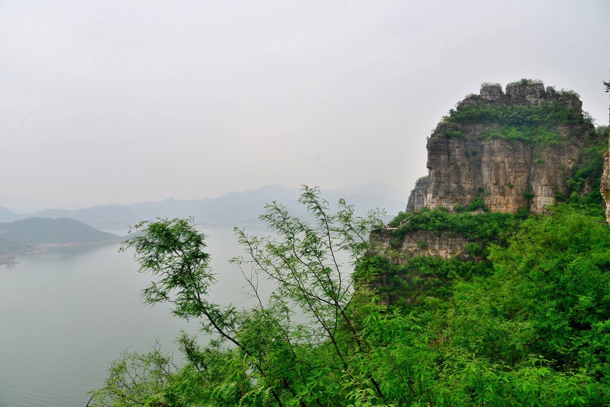 易水湖之老子峰