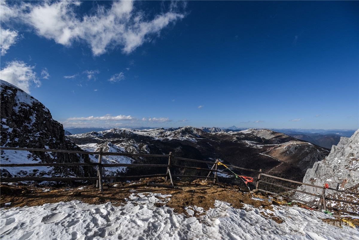 香格里拉の石卡雪山