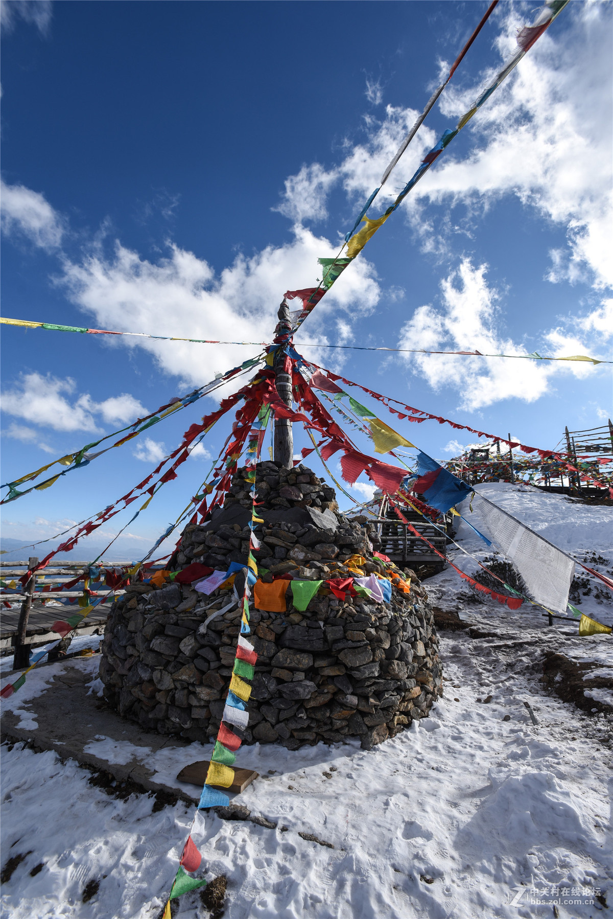 香格里拉の石卡雪山