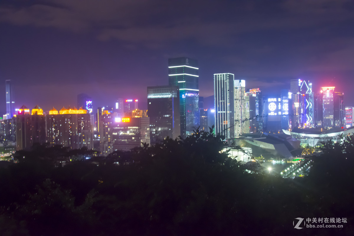 深圳莲花山拍夜景