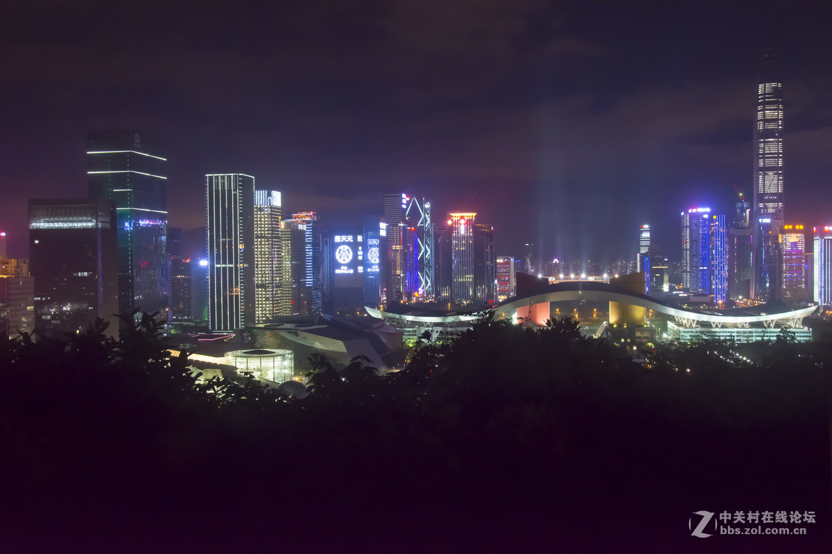 深圳莲花山拍夜景