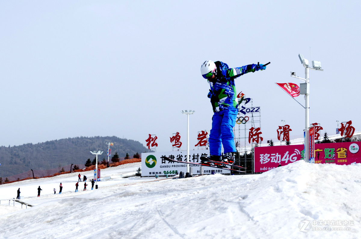 甘肃松鸣岩滑雪场随拍