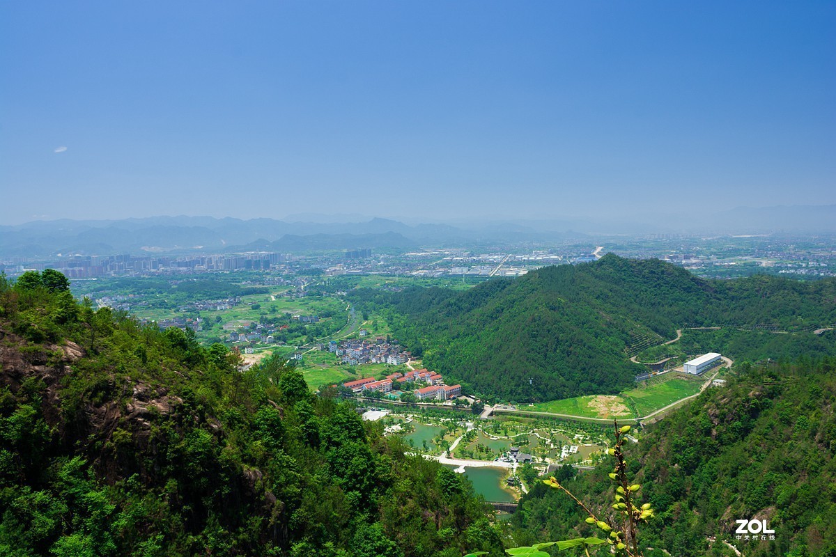 浙江天台山大瀑布中