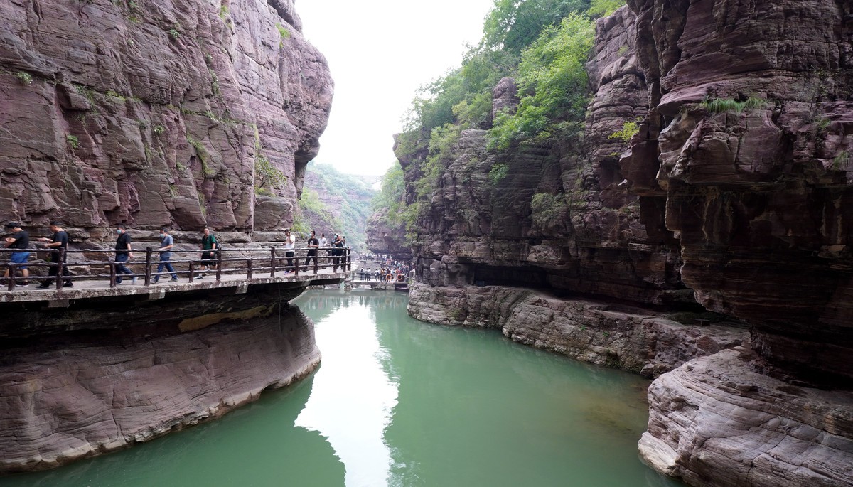 云台山红石峡