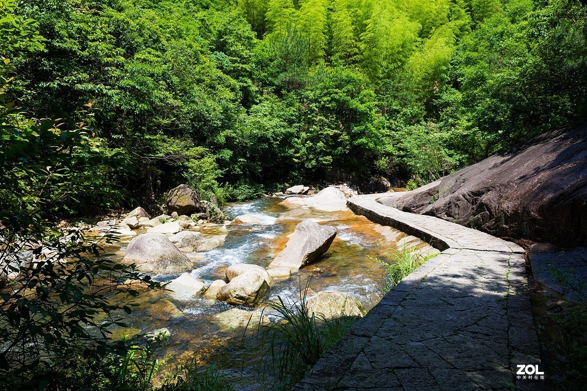 浙江天台山石梁景区上