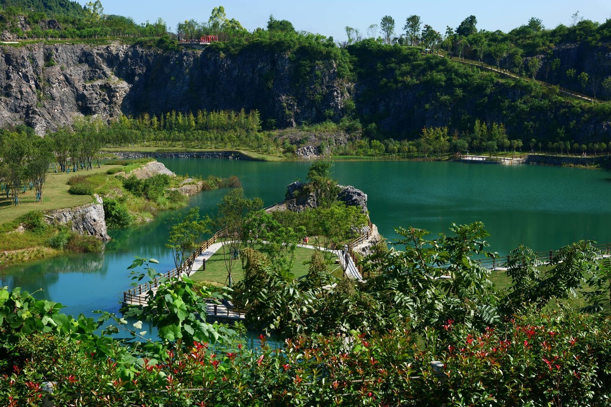 重庆渝北铜锣山矿山公园