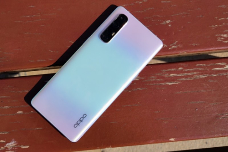 搭载天玑1000l的opporeno3,对比骁龙855plus得realmex2p,有多大差距?