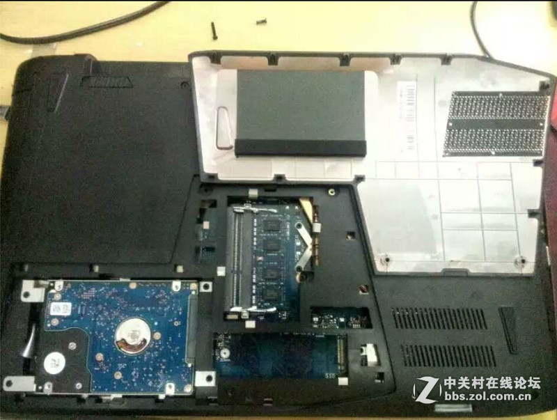 请问下各位大大华硕zx50jx4200自带固态接口吗