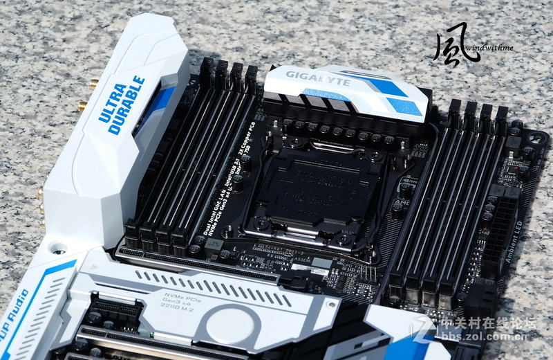 gigabytex99designareex搭载intelcorei76950x超频解析