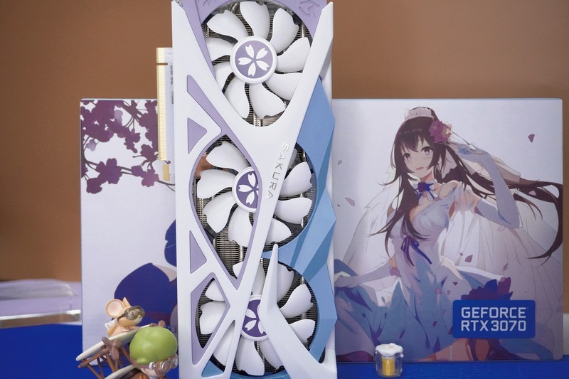 高清画质光追氛围极佳盈通rtx3070樱瞳花嫁畅玩赛博朋克风