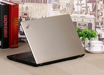 ThinkPad E570力战生化7