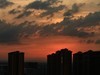 高感拍雨后黄昏——小白伞VS腾龙100-400