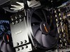 反光污染！无光主机搞测试：千元级新军RX590GME比对RX580