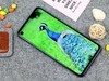 艺术般的“挖孔屏”，是技术实力的展现，还是寻求突破中的改变