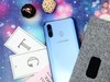 艺术般的“挖孔屏”，是技术实力的展现，还是寻求突破中的改变