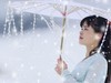 素衣飘雪减相思