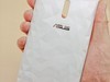 Zenfone 2 的白晶钻后背，美呆了！