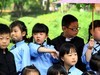 一群萌娃来照相