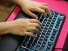 最佳轻机械键盘体验：雷蛇雨林狼蛛V2  Razer Ornata v2