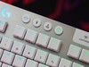 【梦想无线桌面】外设教皇：罗技PRO X superlight轻量化鼠标 G913tkl白色机械键盘