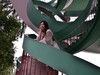 万柳塘公园白裙学生