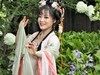 【红扇女孩（2）】——摄于上海桂林公园