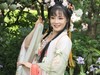 【红扇女孩（2）】——摄于上海桂林公园