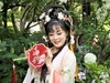 【红扇女孩（2）】——摄于上海桂林公园