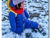 艾琳娜第一次玩雪（一岁半）