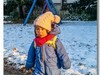 艾琳娜第一次玩雪（一岁半）