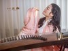 抚筝迎新