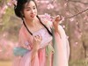 樱花汉服女