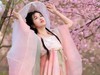 樱花汉服女